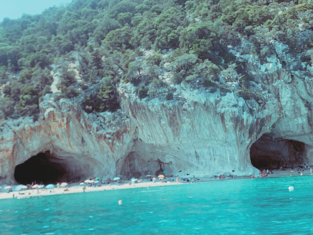 Voyage sur mesure - Italie - Sardaigne - excursion en bâteau